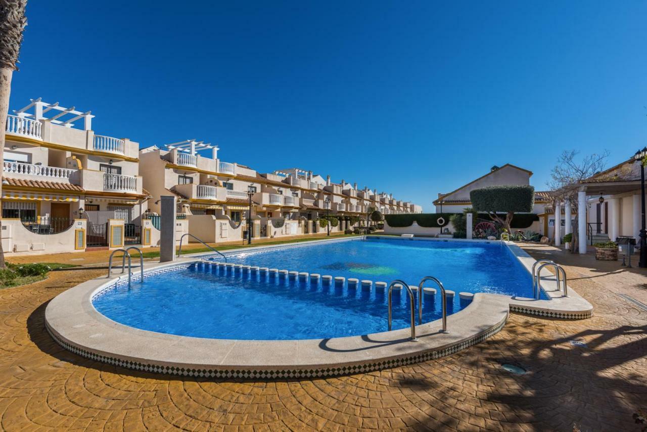 شقة Penthouse Cabo Roig - Aldeas I Dehesa de Campoamor  المظهر الخارجي الصورة